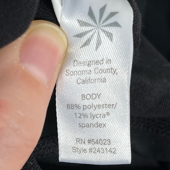 ATHLETA Cropped Leggings Mesh Criss Cross Panels Black - Picture 9 of 9